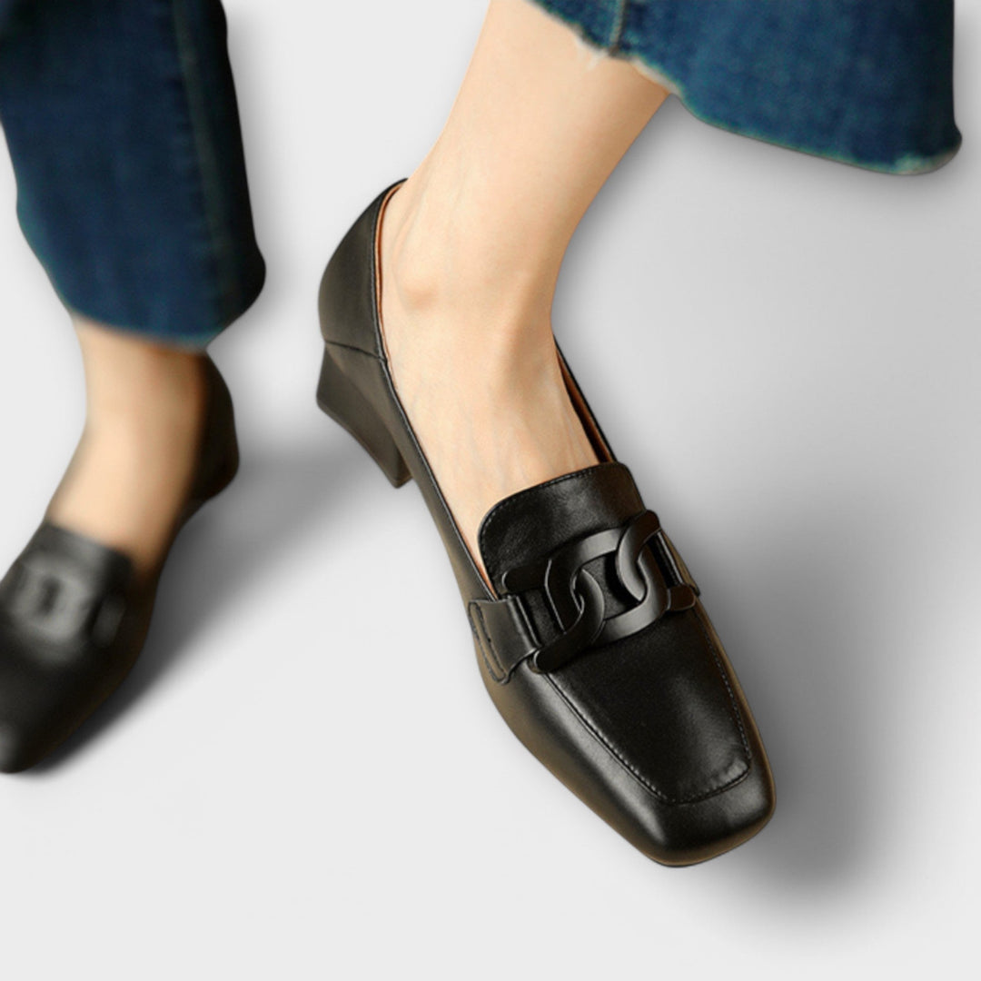 Monika | Mocassins à ornement chaîne