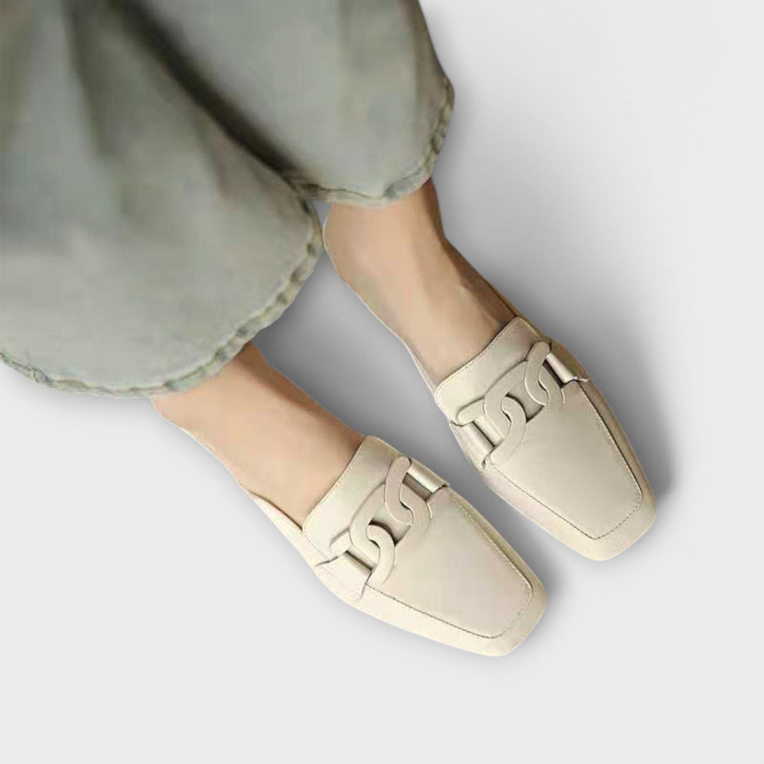 Monika | Mocassins à ornement chaîne