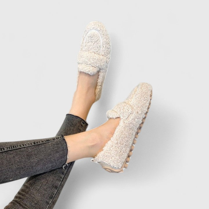 Solenne - Chaussons Douillets Élégants