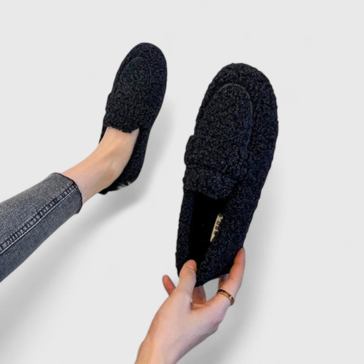 Solenne - Chaussons Douillets Élégants